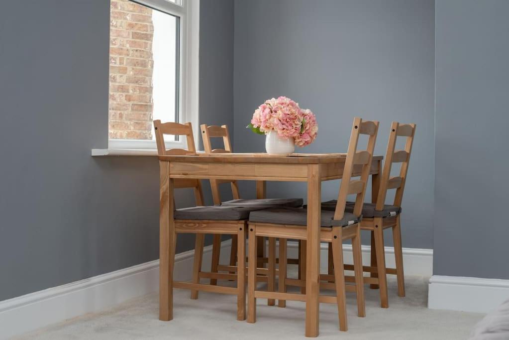 Peaceful & Spacious Family Home In Eastbourne! Extérieur photo